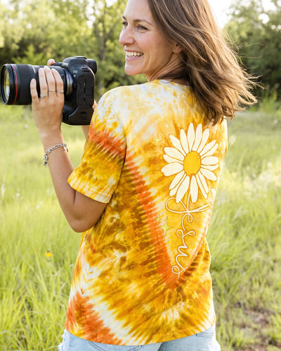 Jesus Daisies V Pattern Women's All Over Print Shirt - Tltw0207261