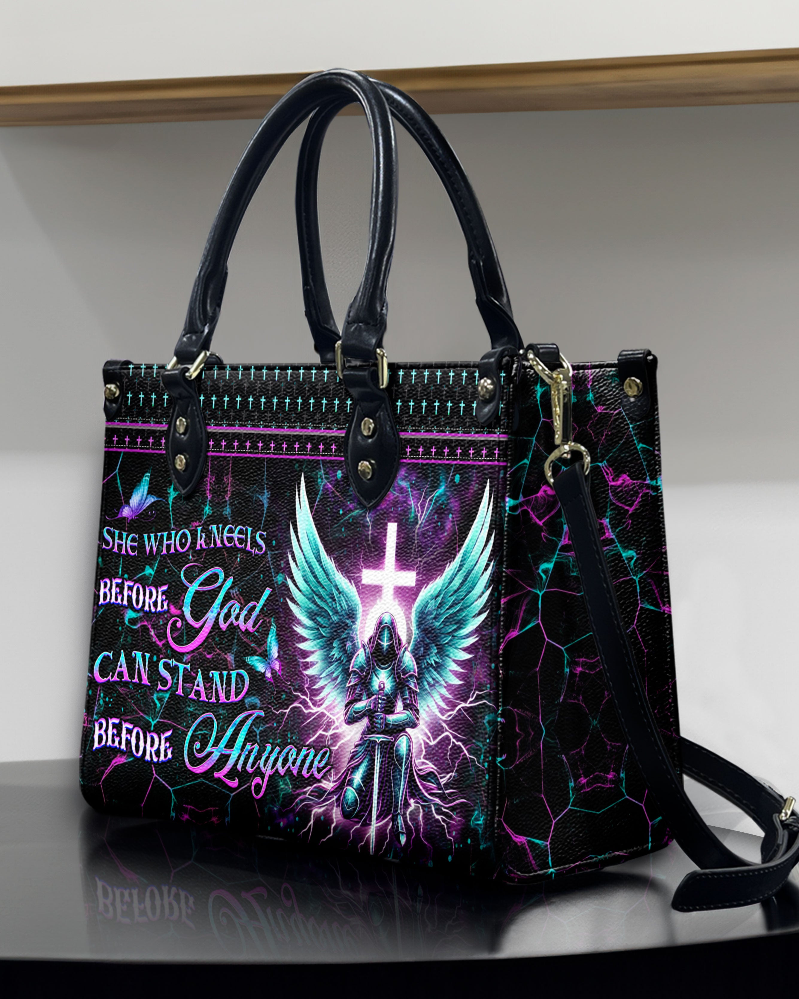 She Who Kneels Before God Leather Handbag - Yhdu2603243