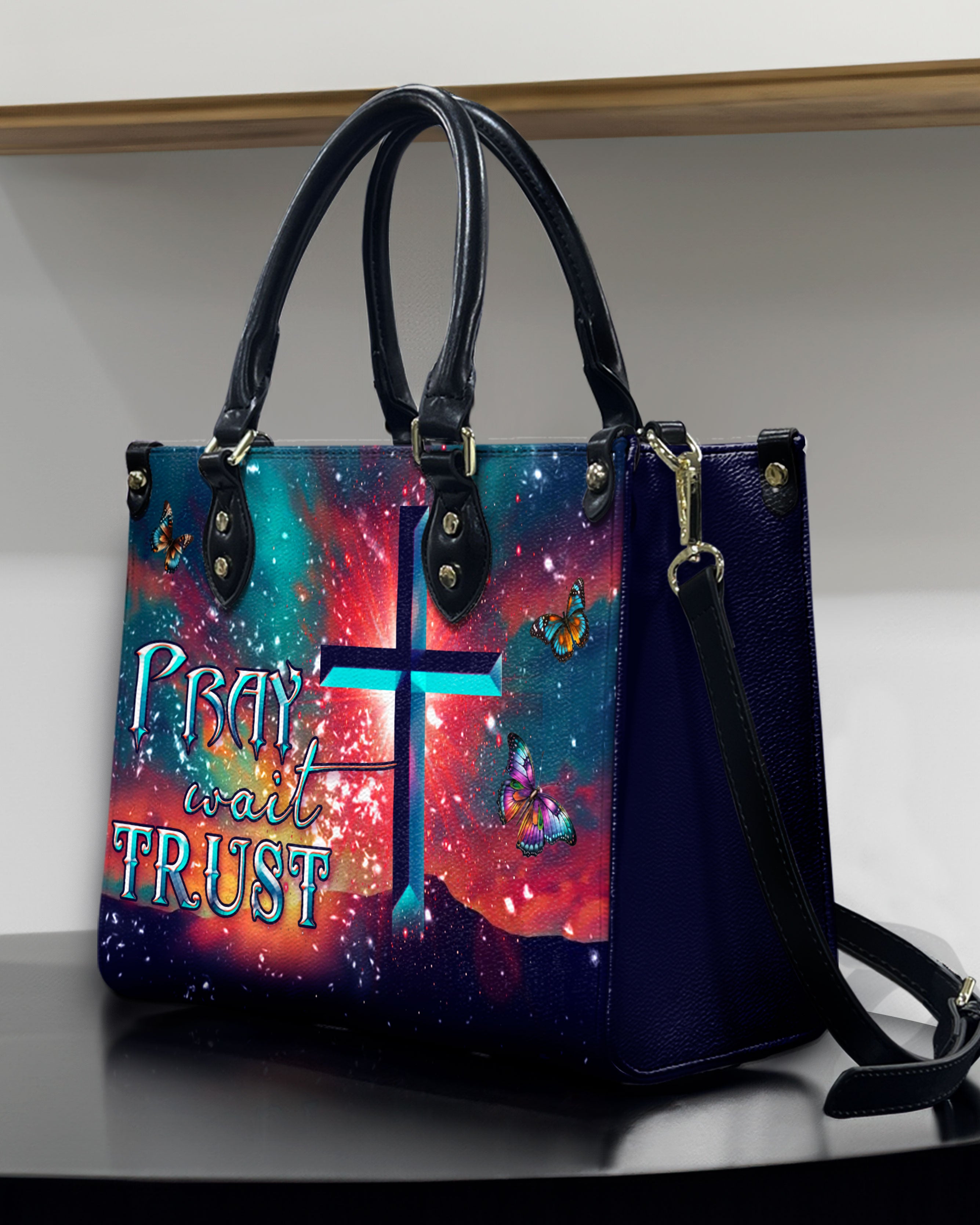 Pray Wait Trust Leather Handbag - Yhdu2709242