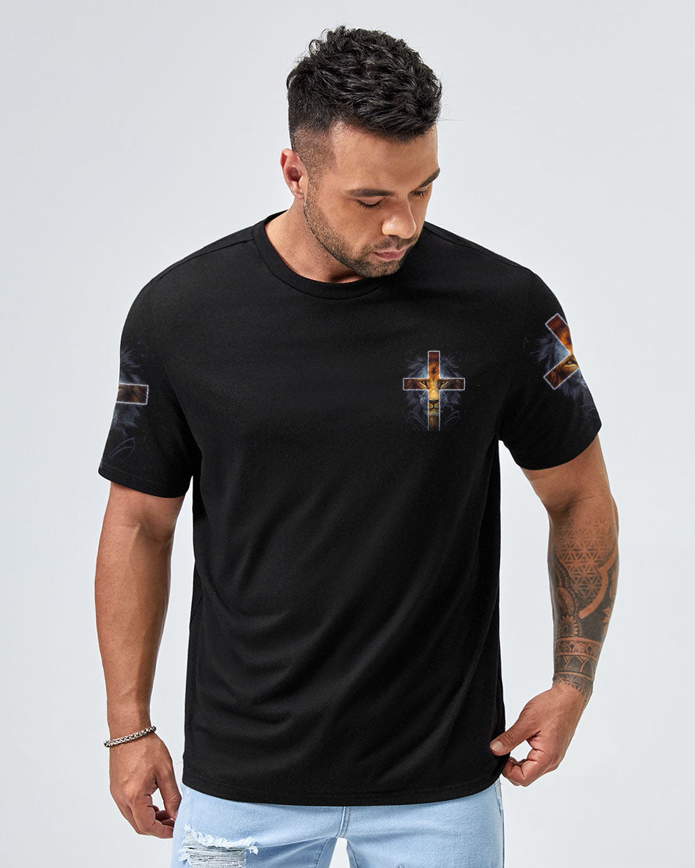 Know Jesus Know Peace Men's Christian Tshirt