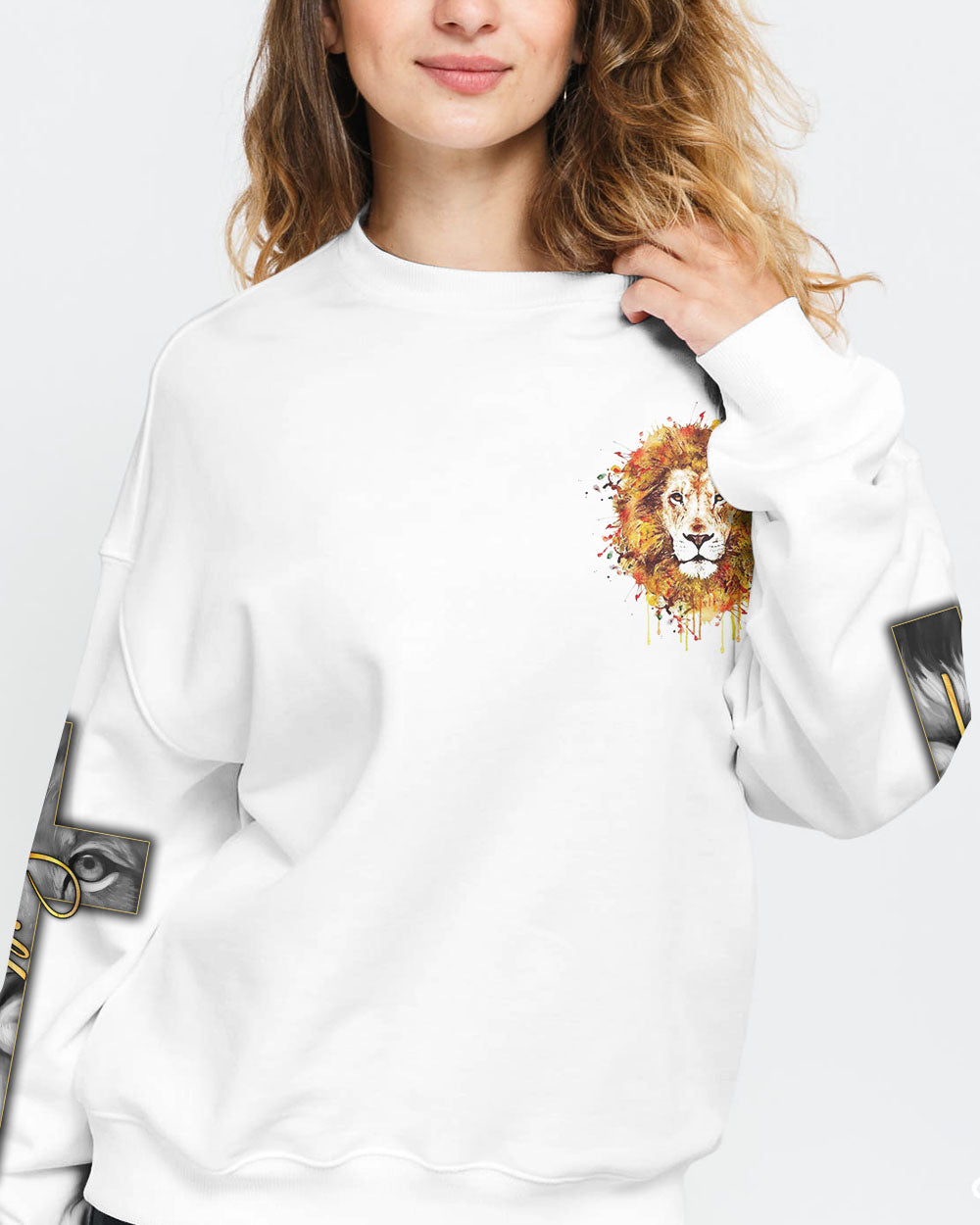 Faith Watercolor Lion Cross Women's Christian Sweatshirt